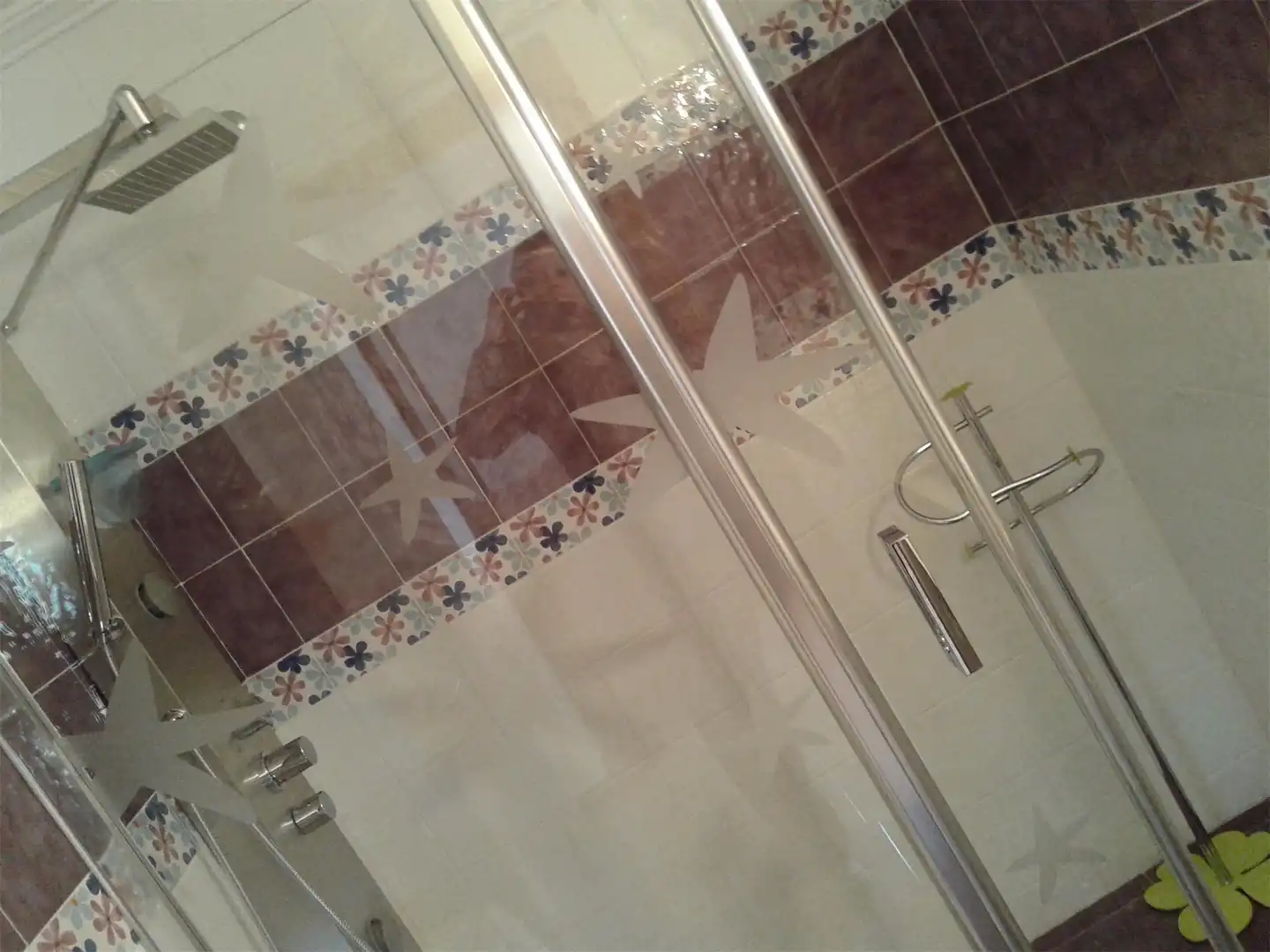 Flat for sale in Los Pinos - El Pilar Bathroom of Flat for sale in Plasencia with Air Conditioner, Heating and Terrace