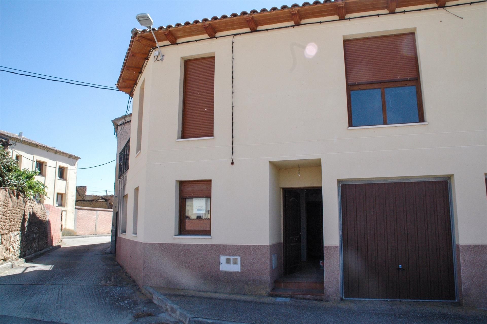 Exterior view of House or chalet for sale in Reinoso de Cerrato  with Balcony