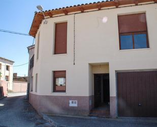 Exterior view of House or chalet for sale in Reinoso de Cerrato  with Heating, Private garden and Storage room