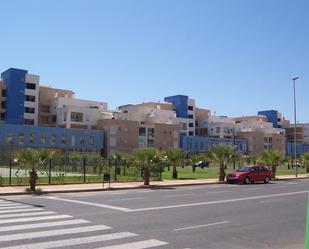 Vista exterior de Apartament en venda en Ayamonte amb Aire condicionat, Terrassa i Piscina