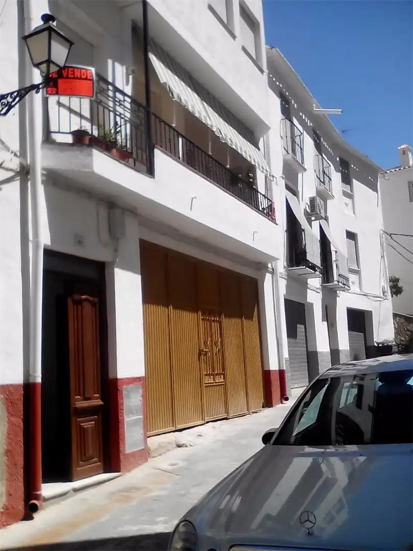 Vista exterior de Pis en venda en Pozo Alcón amb Terrassa, Moblat i Forn