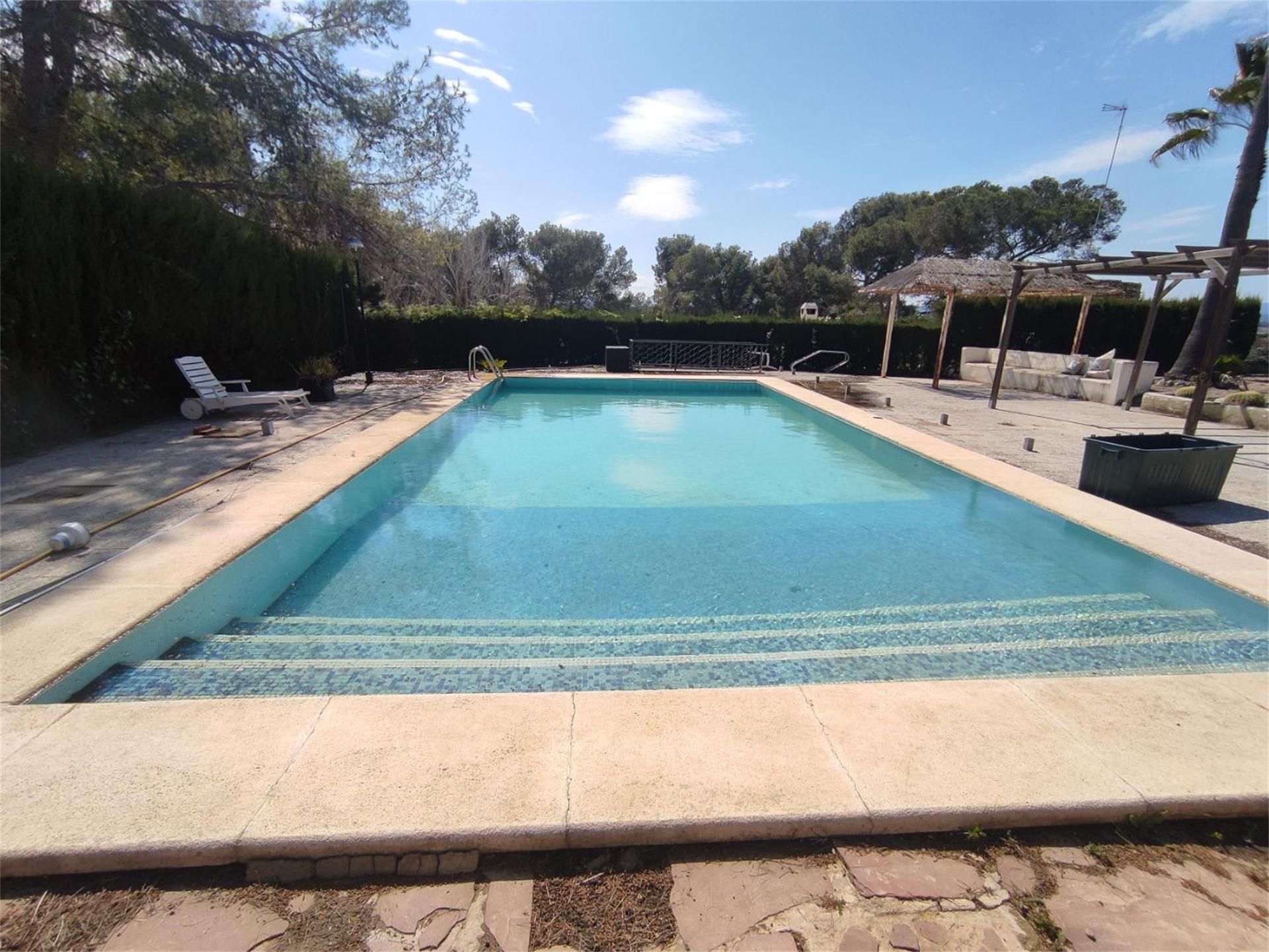 Flat for sale in Menorca, 11, Godelleta Swimming pool of Flat for sale in Godelleta with Air Conditioner, Heating and Private garden