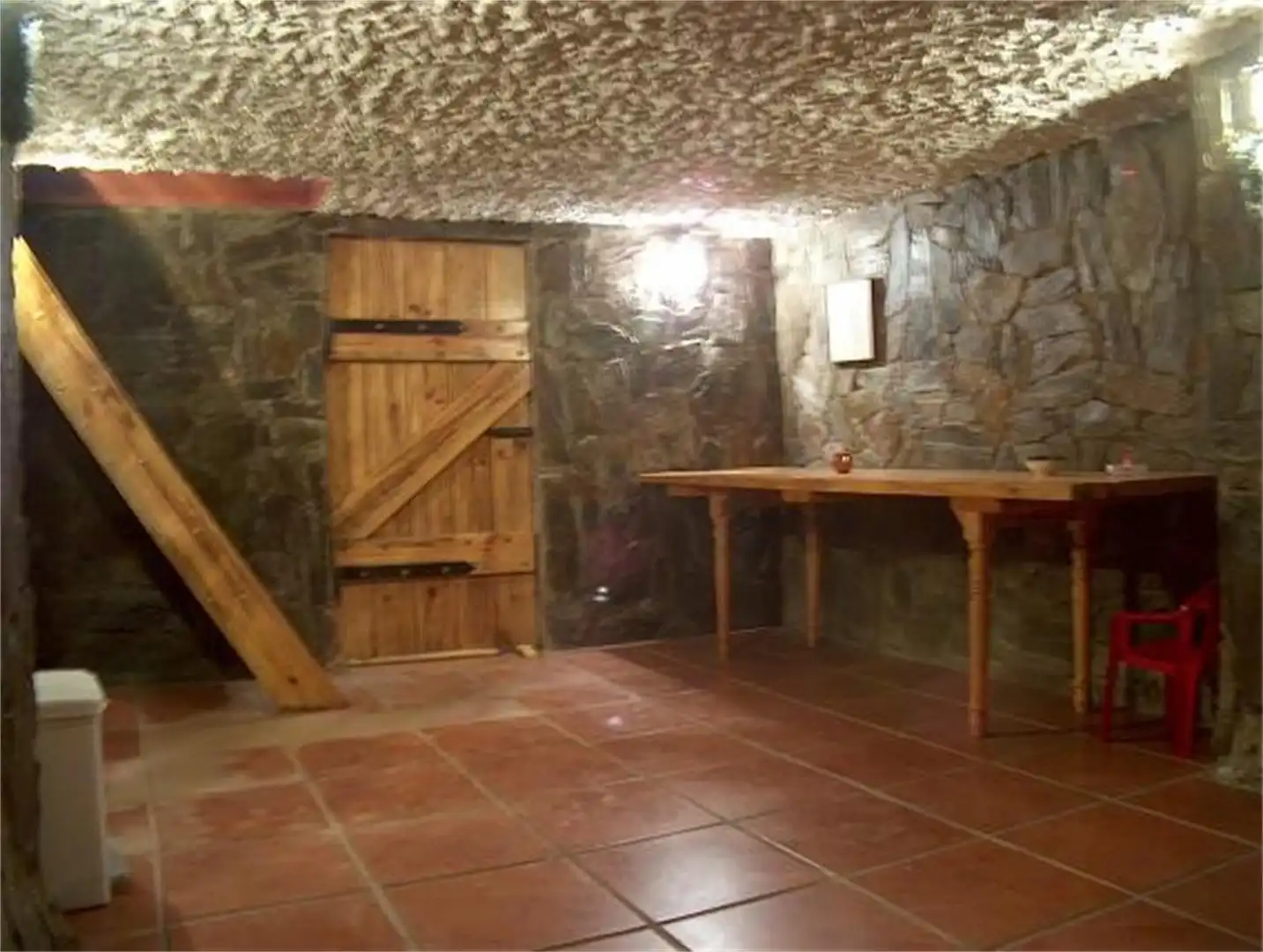 Country house zum Verkauf in Valencia de Alcántara Country house zum Verkauf in Valencia de Alcántara mit Klimaanlage, Terrasse und Schwimmbad