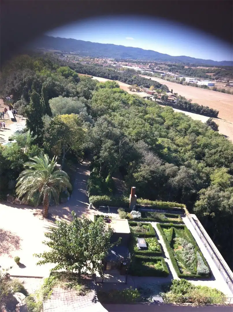 Casa adosada de alquiler en Castell D'empordà, La Bisbal d'Empordà