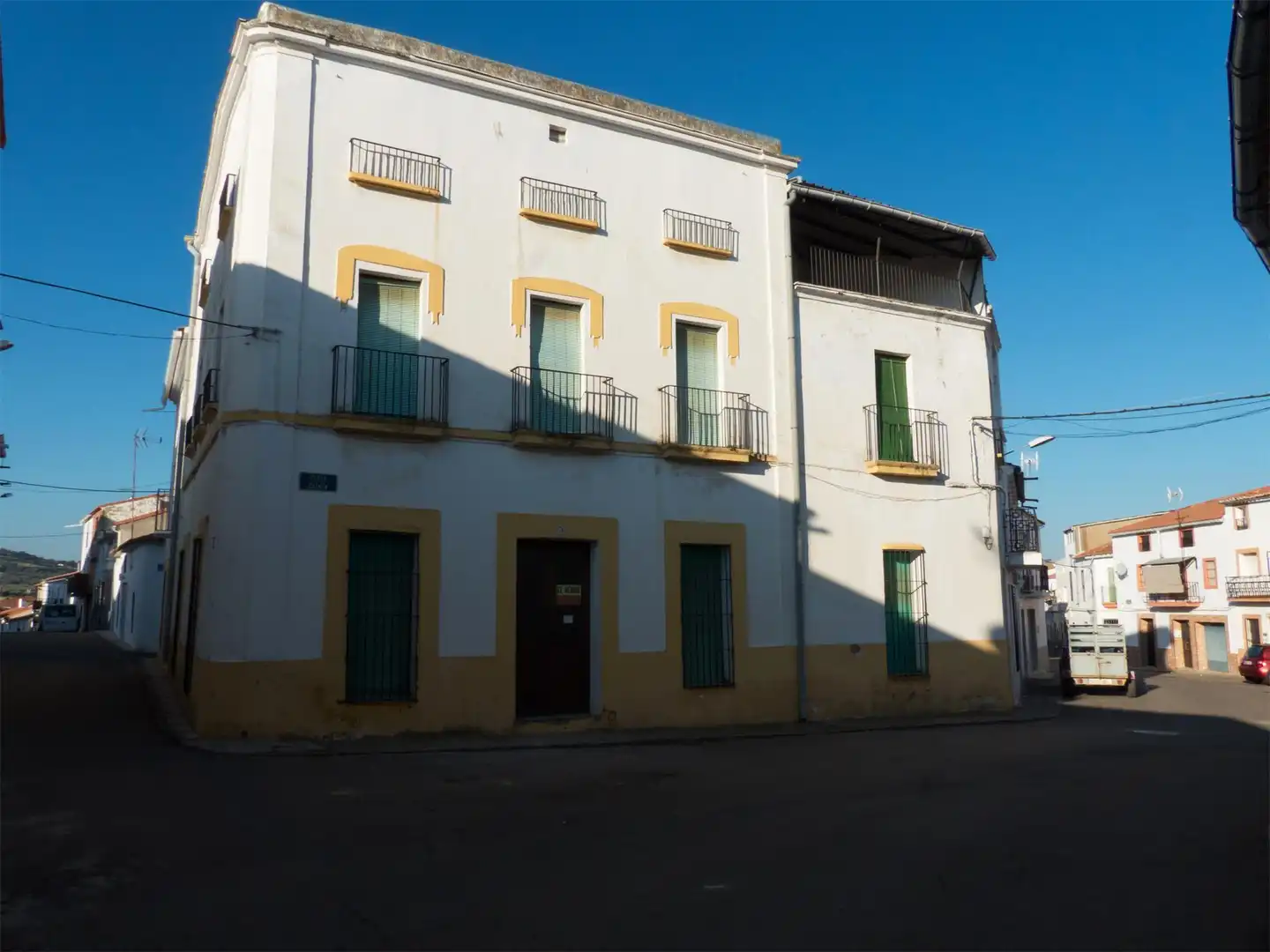 Vista exterior de Pis en venda en Siruela amb Balcó