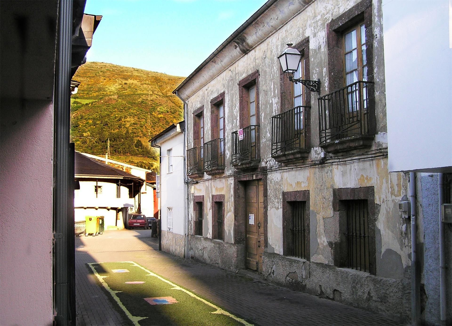 Exterior view of Country house for sale in A Rúa   with Terrace and Balcony