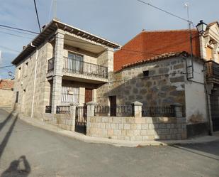 Exterior view of Single-family semi-detached for sale in Muñogalindo  with Heating, Parquet flooring and Terrace