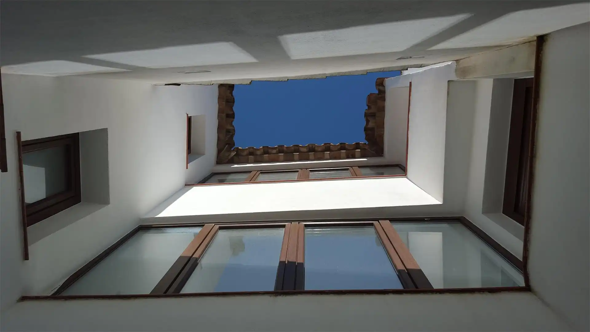 Dúplex en venta en Hermanas Reyna, 42, Cortegana Vista exterior de Dúplex en venta en Cortegana con Calefacción, Terraza y Amueblado