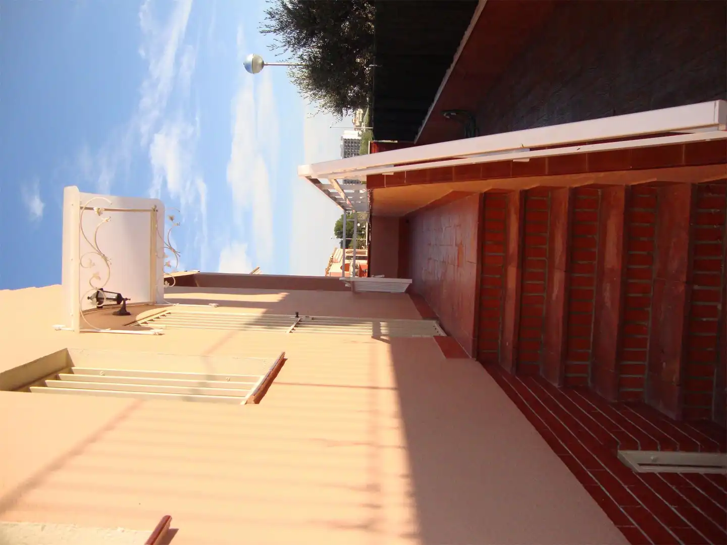 Houses for sale in Street la Sentiu, 20, Vandellòs i l'Hospitalet de l'Infant Exterior view of Houses for sale in Vandellòs i l'Hospitalet de l'Infant with Air Conditioner, Terrace and Swimming Pool