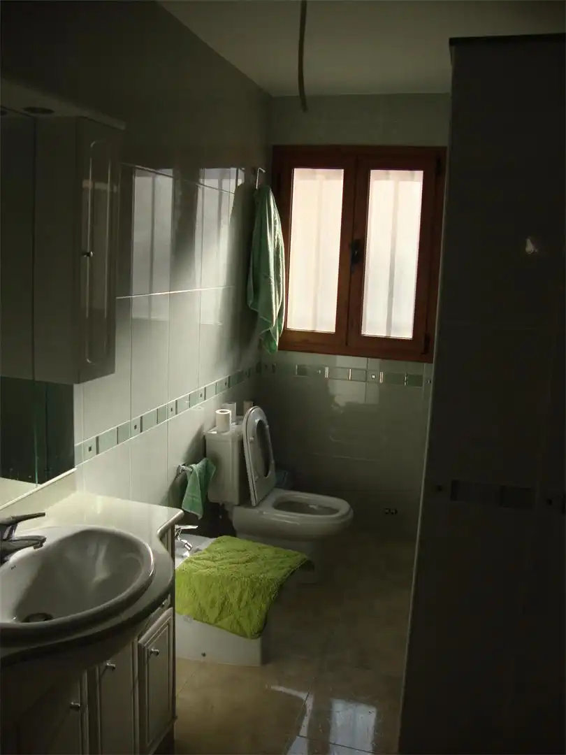 Houses for sale in Street la Sentiu, 20, Vandellòs i l'Hospitalet de l'Infant Bathroom of Houses for sale in Vandellòs i l'Hospitalet de l'Infant with Air Conditioner, Terrace and Swimming Pool