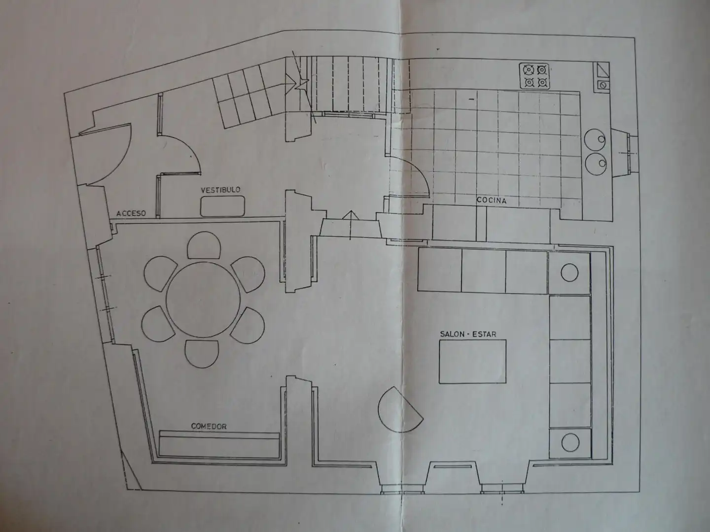 Einfamilien-Reihenhaus zum Verkauf in O Barral, Tomonde, 71, Cerdedo Einfamilien-Reihenhaus zum Verkauf in Cerdedo mit Abstellraum und Balkon