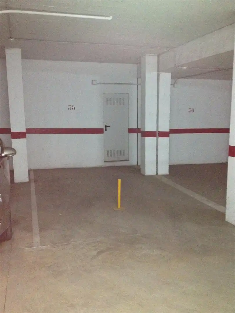 Parkplatz von Garage zum Verkauf in Fuente del Maestre
