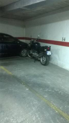 Garaje en Venta en Vázquez de Mellá, 7 en Carolinas Bajas