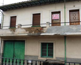 Exterior view of Country house for sale in Merindad de Cuesta-Urria  with Terrace and Storage room