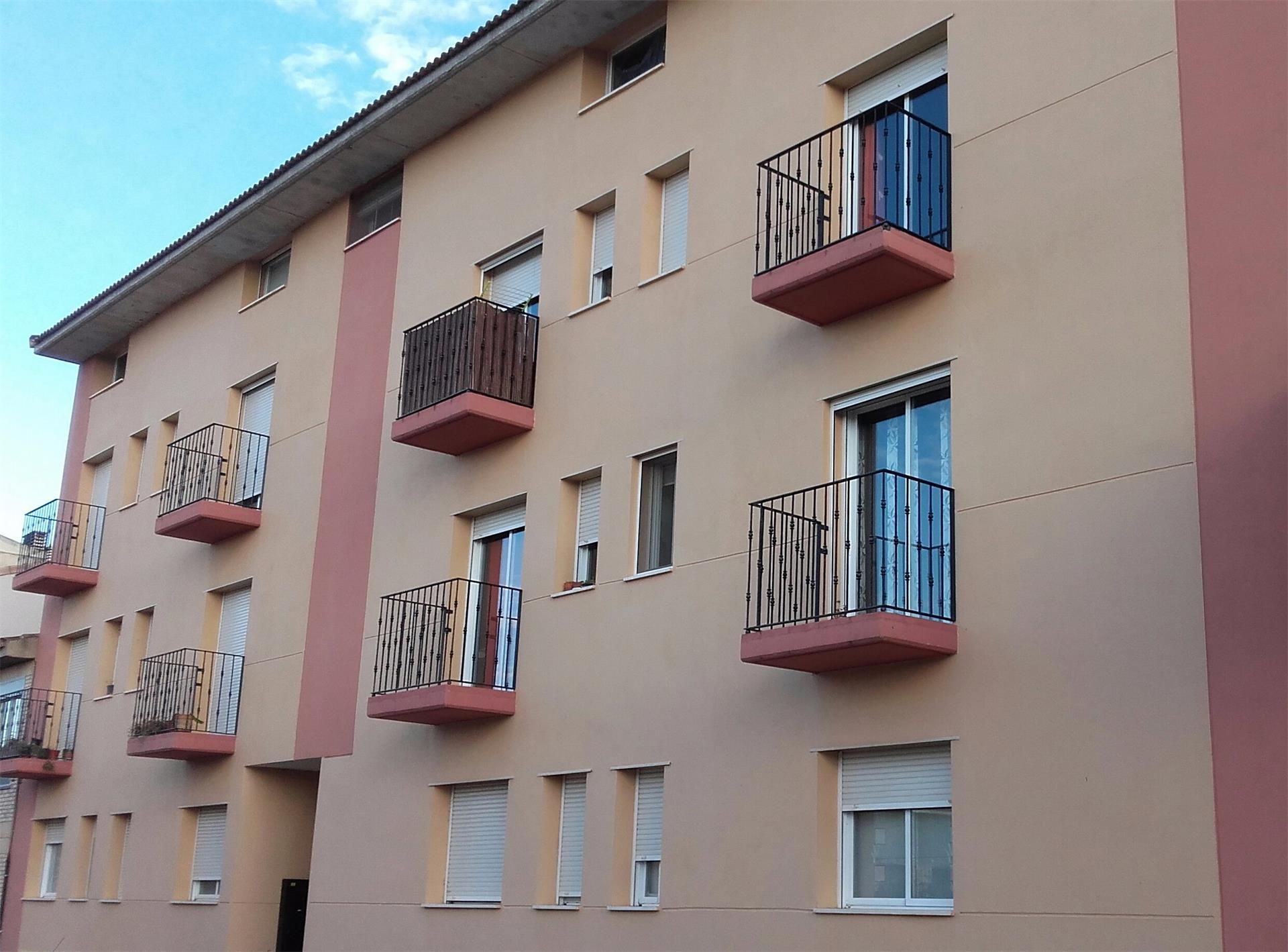 Vista exterior de Pis en venda en Calatorao amb Calefacció, Parquet i Moblat