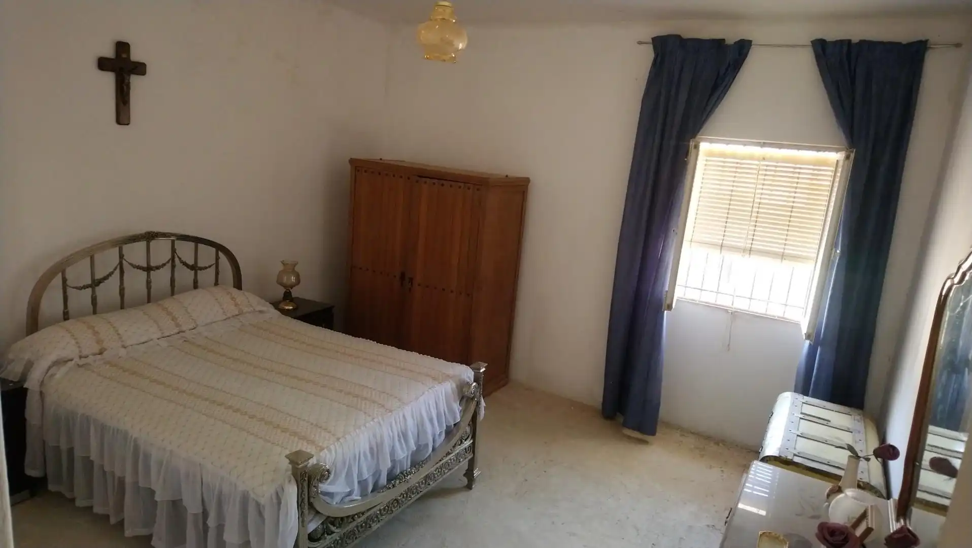 Piso en venta en Dehesa, 7, Villahermosa Habitación de Piso en venta en Villahermosa con Amueblado, Horno y Lavadora