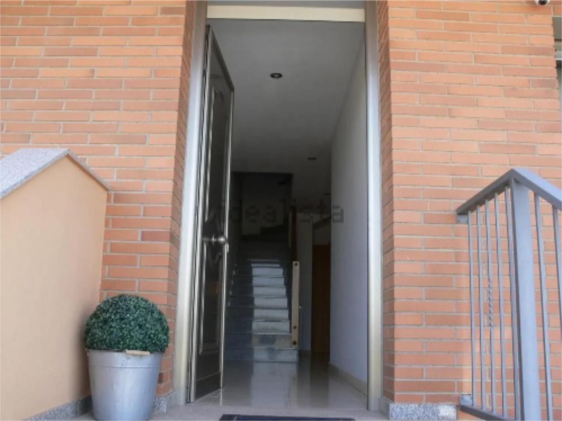 Flat for sale in Mollerussa  with Air Conditioner, Heating and Private garden