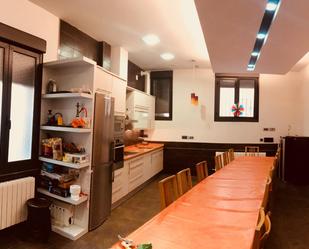 Kitchen of Premises for sale in  Logroño