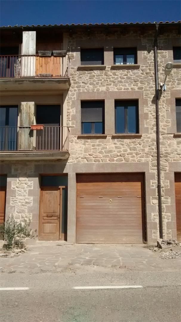 Exterior view of Single-family semi-detached for sale in La Baronia de Rialb  with Air Conditioner, Heating and Storage room