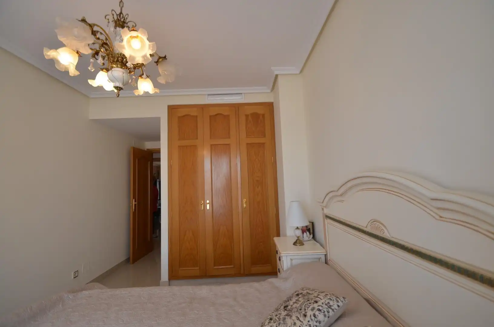 Wohnungen zum Verkauf in Boulevard Rossa de Vientas, 5, Platja de Vila Joiosa Schlafzimmer von Wohnungen zum Verkauf in Villajoyosa / La Vila Joiosa mit Klimaanlage, Terrasse und Schwimmbad