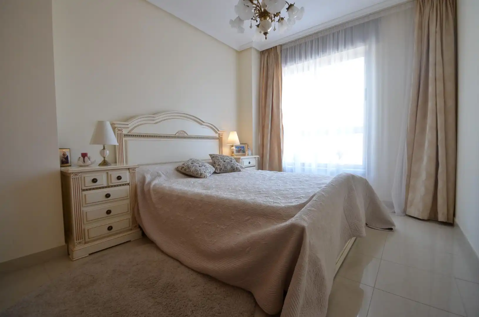 Wohnungen zum Verkauf in Boulevard Rossa de Vientas, 5, Platja de Vila Joiosa Schlafzimmer von Wohnungen zum Verkauf in Villajoyosa / La Vila Joiosa mit Klimaanlage, Terrasse und Schwimmbad