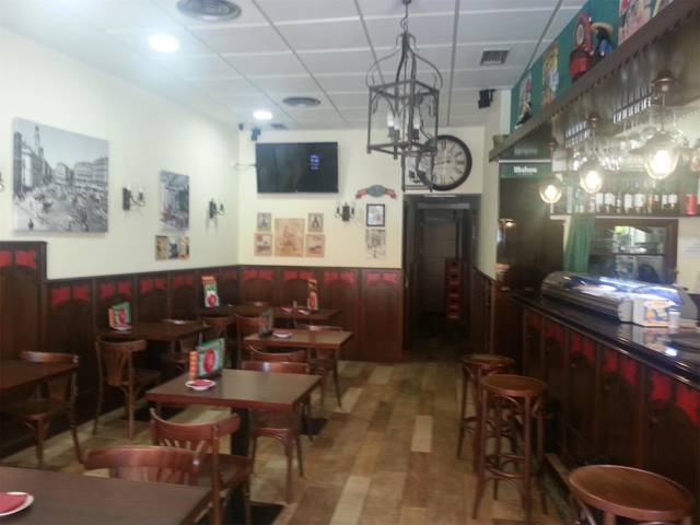 Local comercial en Venta en Salvador Sanchez Frascuelo, 10 en Iglesia - Estación