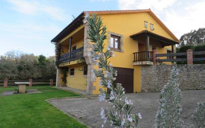 Casa-chalet en alquiler en comillas (cantabria)