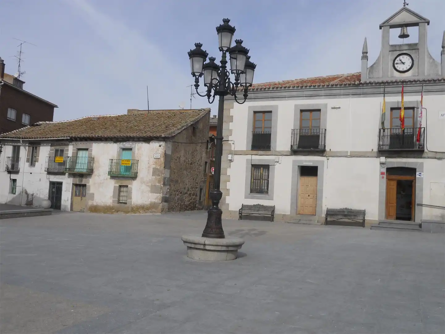 Casa adosada en venta en Plaza Mayor, 4, Navalperal de Pinares Vista exterior de Casa adosada en venta en Navalperal de Pinares