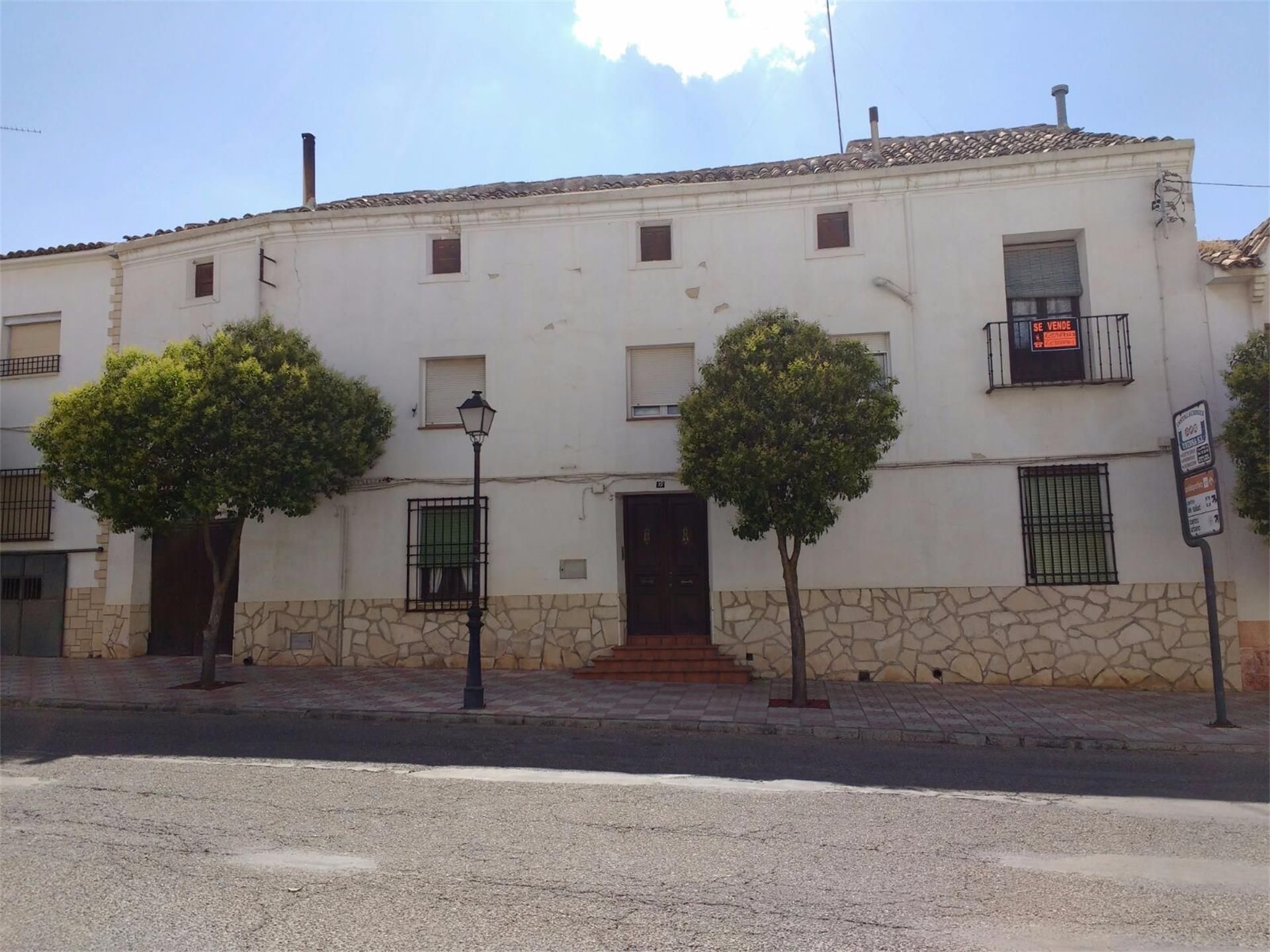 Vista exterior de Finca rústica en venda en Santa Cruz de la Zarza amb Calefacció i Balcó