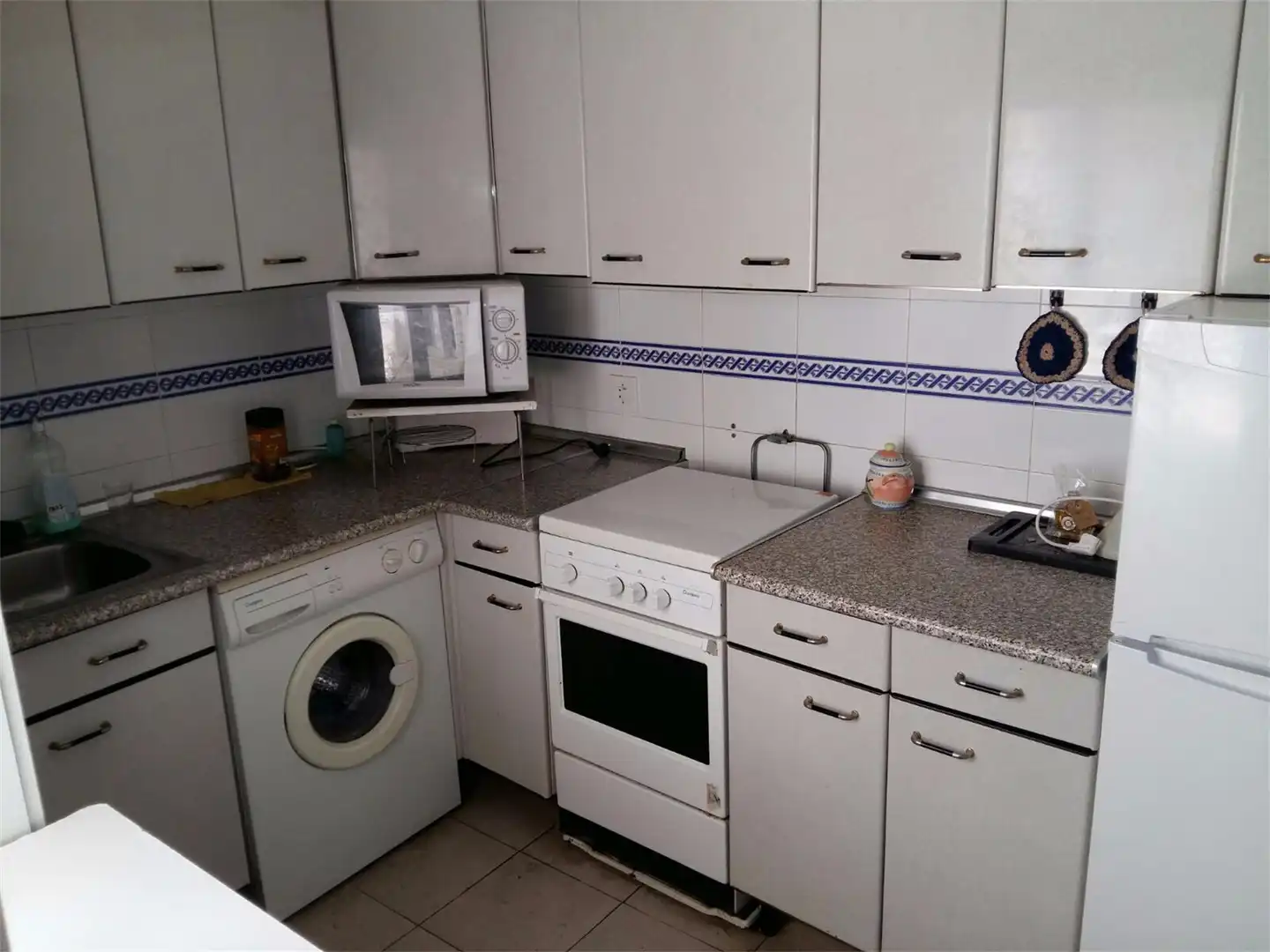 Pis en venda a Carrer Calle Llano, 12, Santa Cruz de la Zarza Cuina de Pis en venda en Santa Cruz de la Zarza amb Balcó