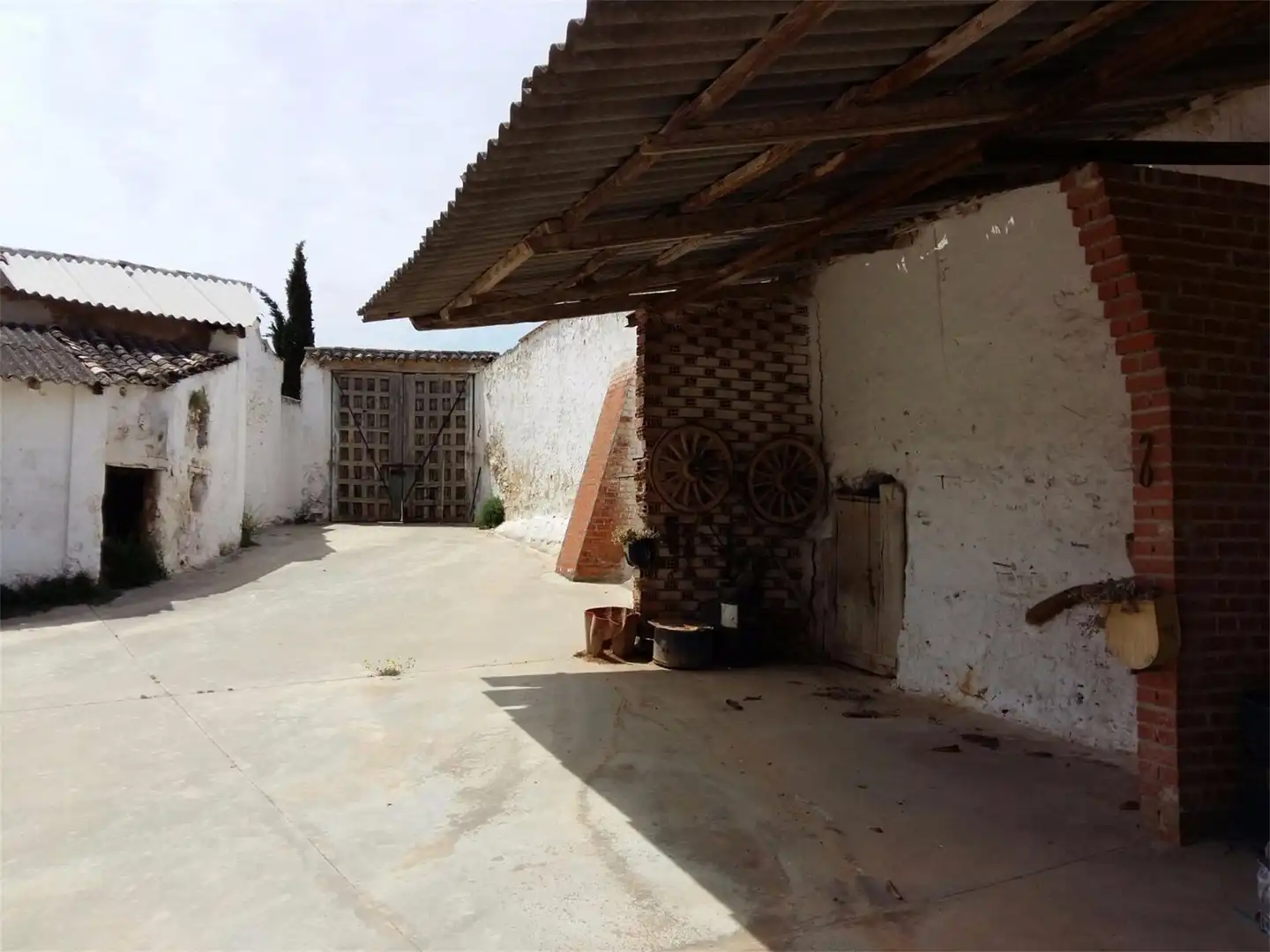 Pis en venda a Carrer Calle Llano, 12, Santa Cruz de la Zarza Vista exterior de Pis en venda en Santa Cruz de la Zarza amb Balcó