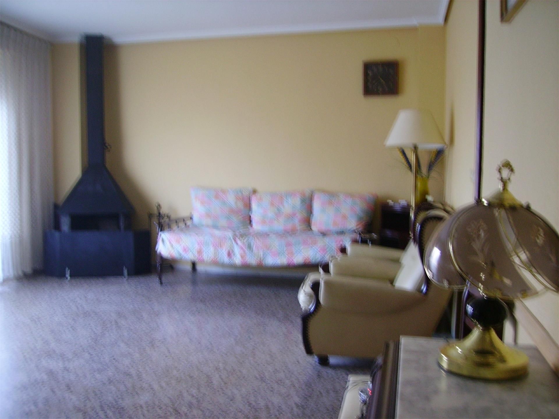 Sala d'estar de Pis en venda en Altura amb Moblat, Forn i Rentadora