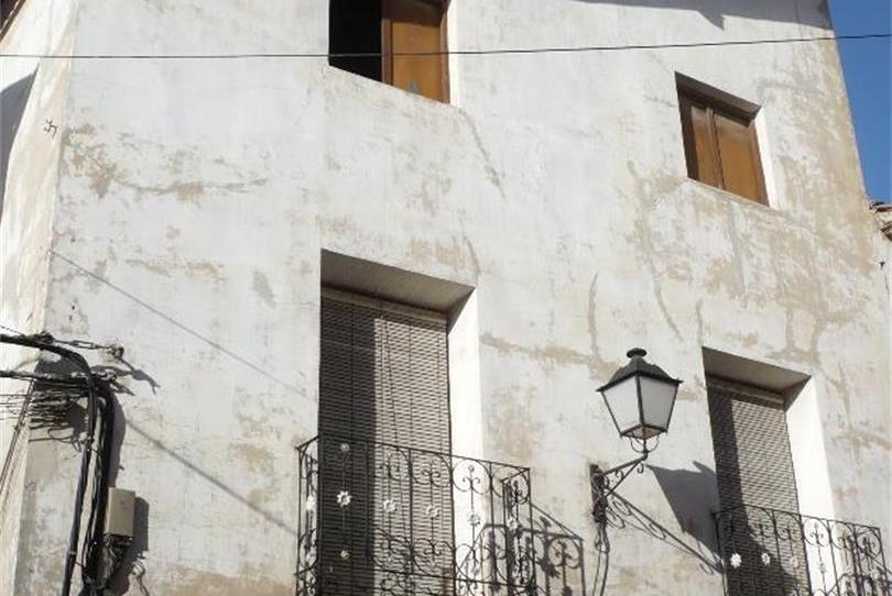 Foto 1 de Dúplex en venda a Carrer Calle Mayor Baja, 10, Perales de Tajuña, Madrid