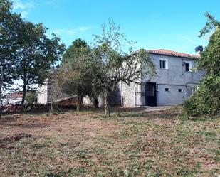 Country house for sale in Pantón