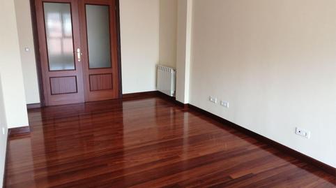 Photo 3 of Flat for sale in Street Calle Daoiz y Velarde, 33, Los Corrales de Buelna , Cantabria