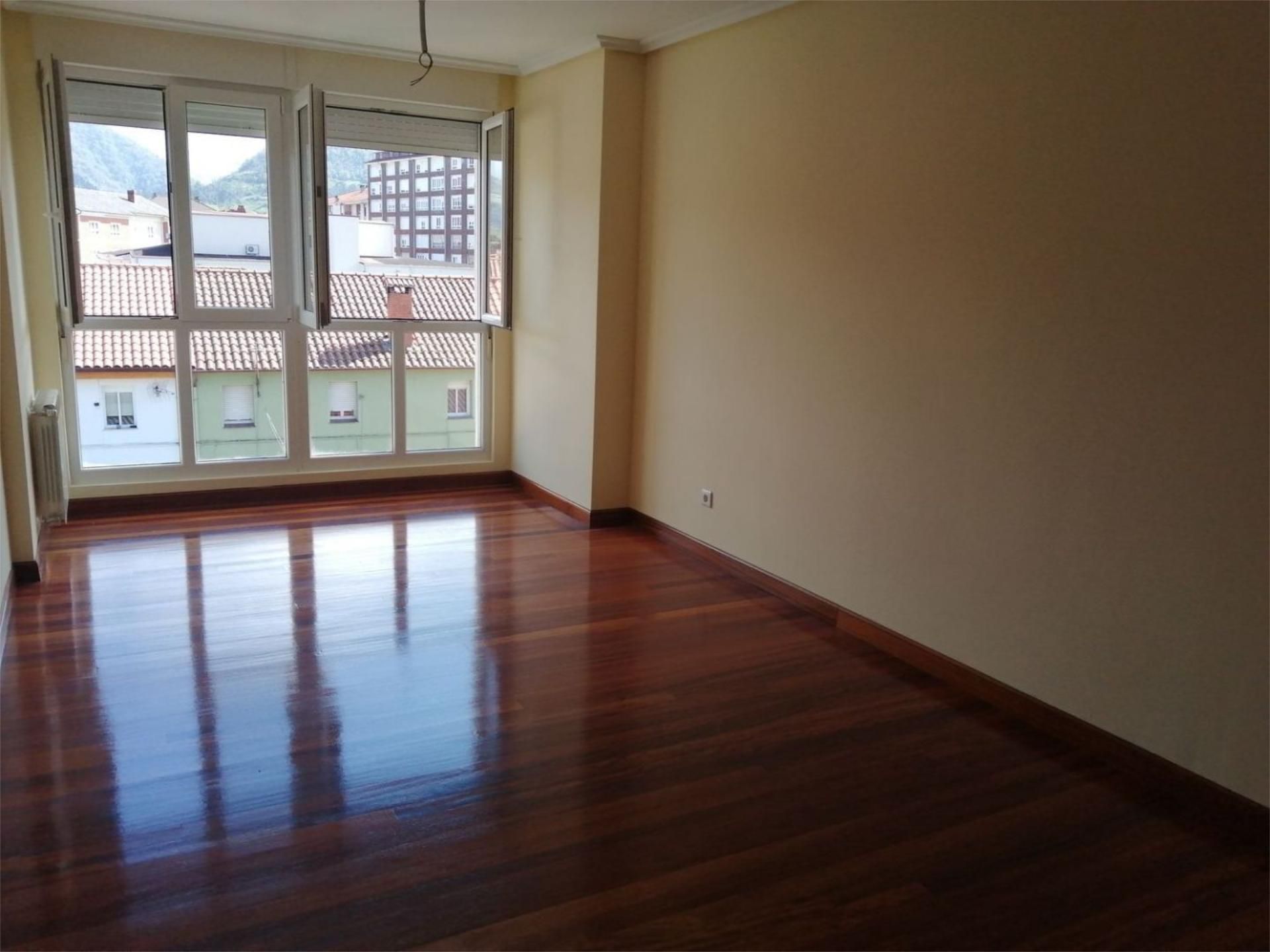 Flat for sale in Street Calle Daoiz y Velarde, 33, Los Corrales de Buelna