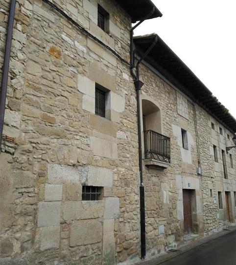 Casa adosada en venda a Berantevilla, Araba - Álava - imatge 2 Foto 2 de Casa adosada en venda a Berantevilla, Araba - Álava