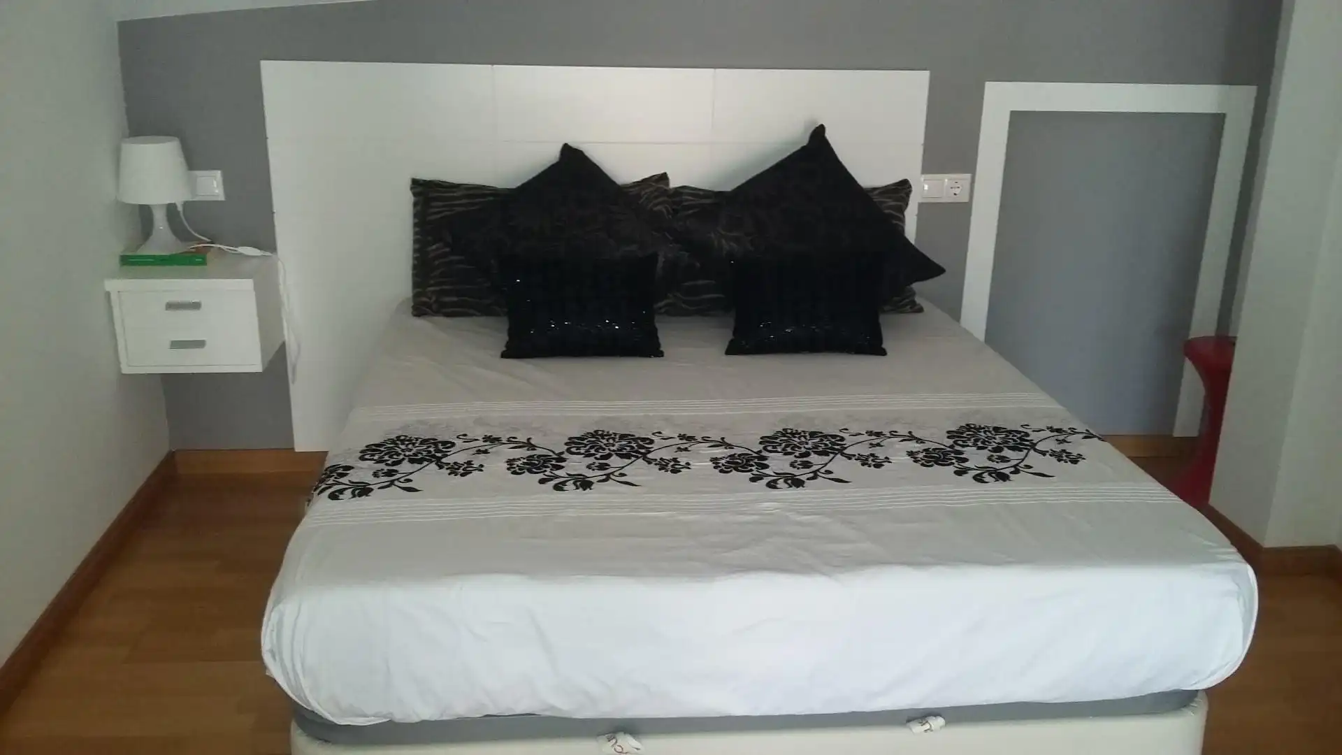 Habitación de Piso en venta en Corella con Calefacción, Parquet y Terraza