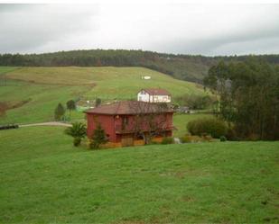 Vista exterior de Finca rústica en venda en Bareyo amb Balcó