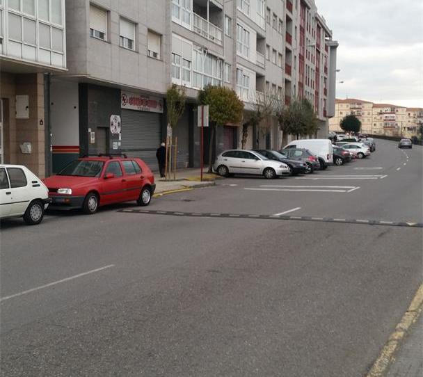 Foto 1 de Garatge de lloguer a Barrocanes, Ourense