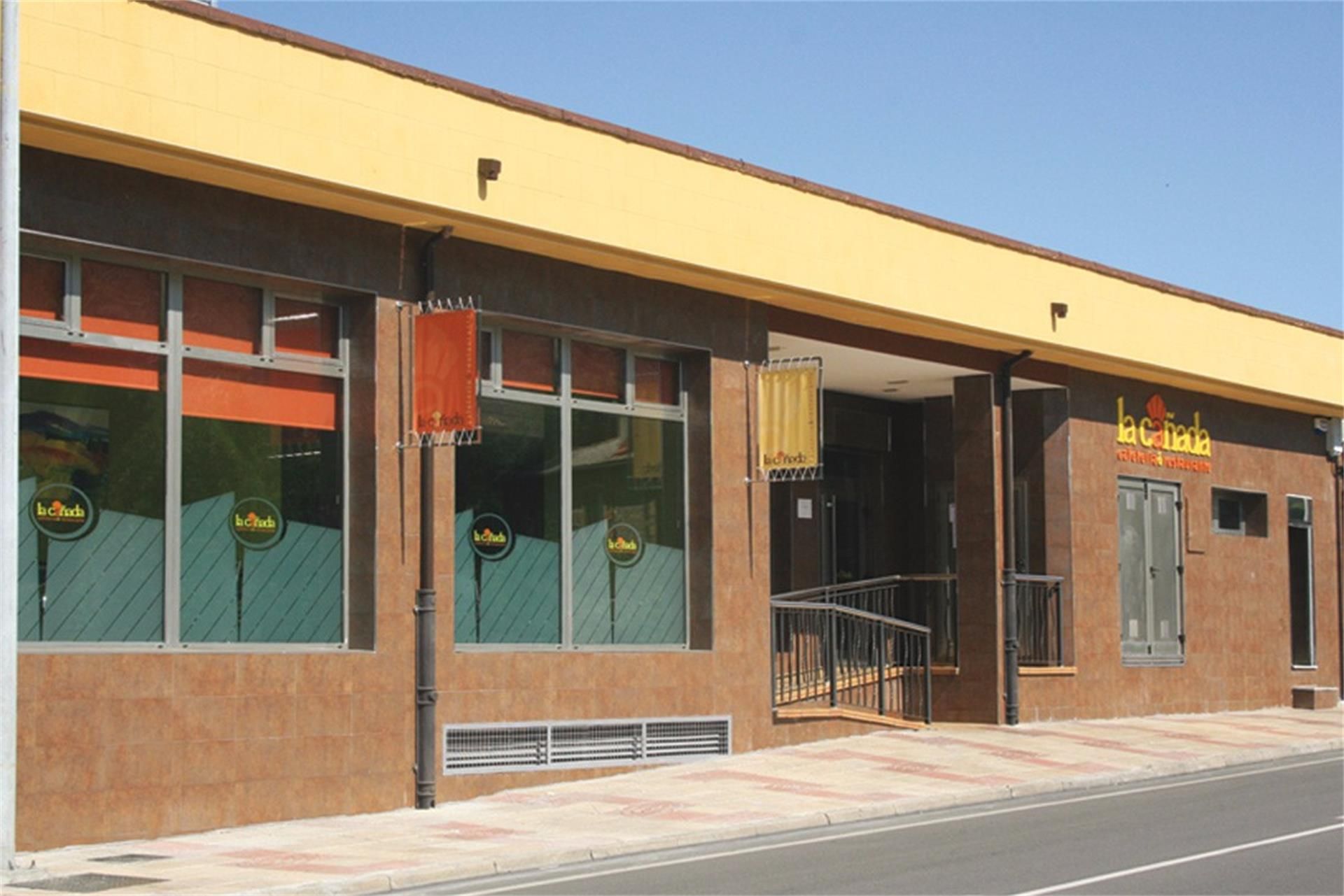 Exterior view of Premises for sale in Velilla del Río Carrión 