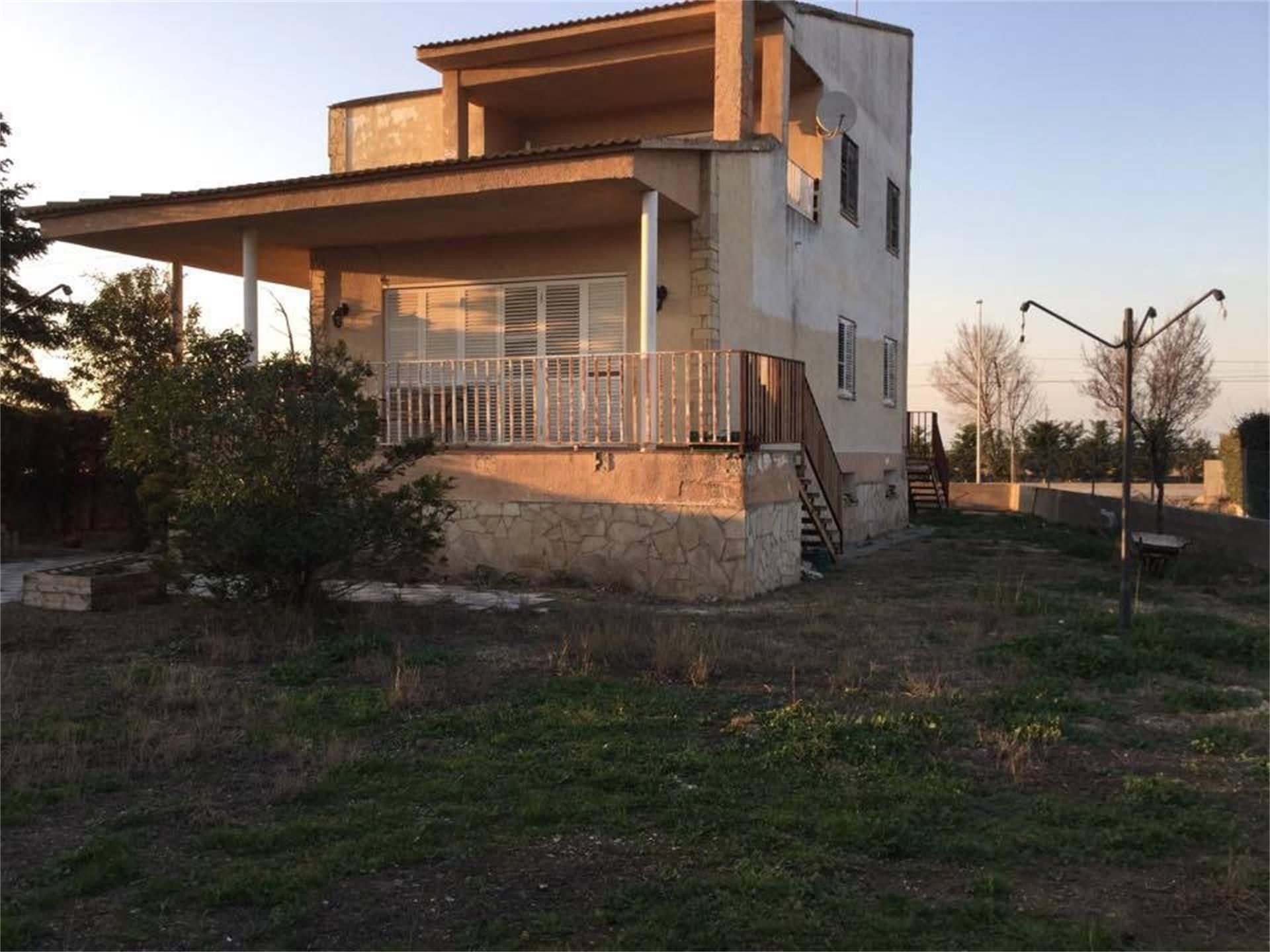 Casa o chalet en venta en Calle Carrer Pla D'urgell, 12