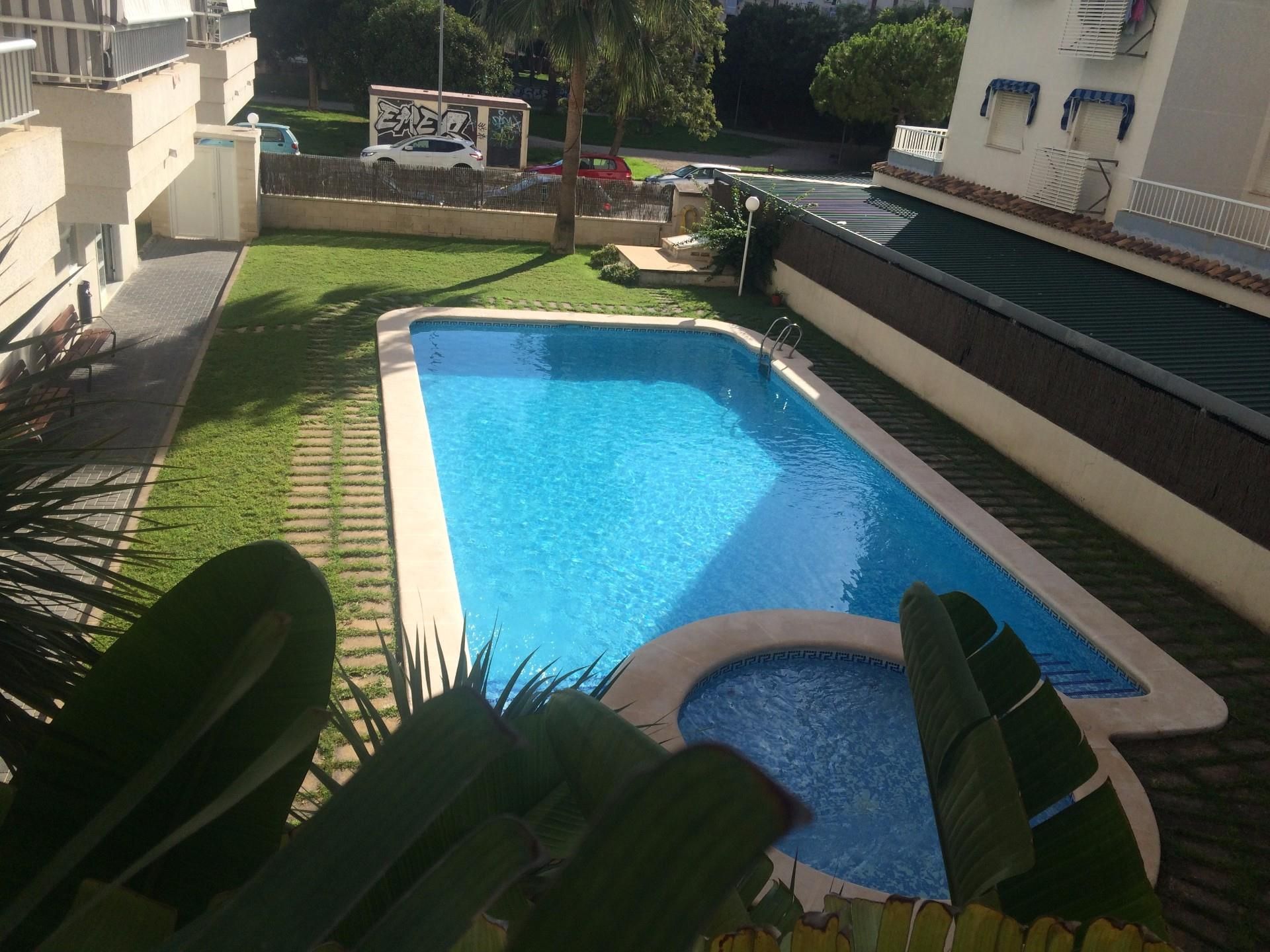 Swimming pool of Flat to rent in Gandia  with Private garden, Terrace and Swimming Pool