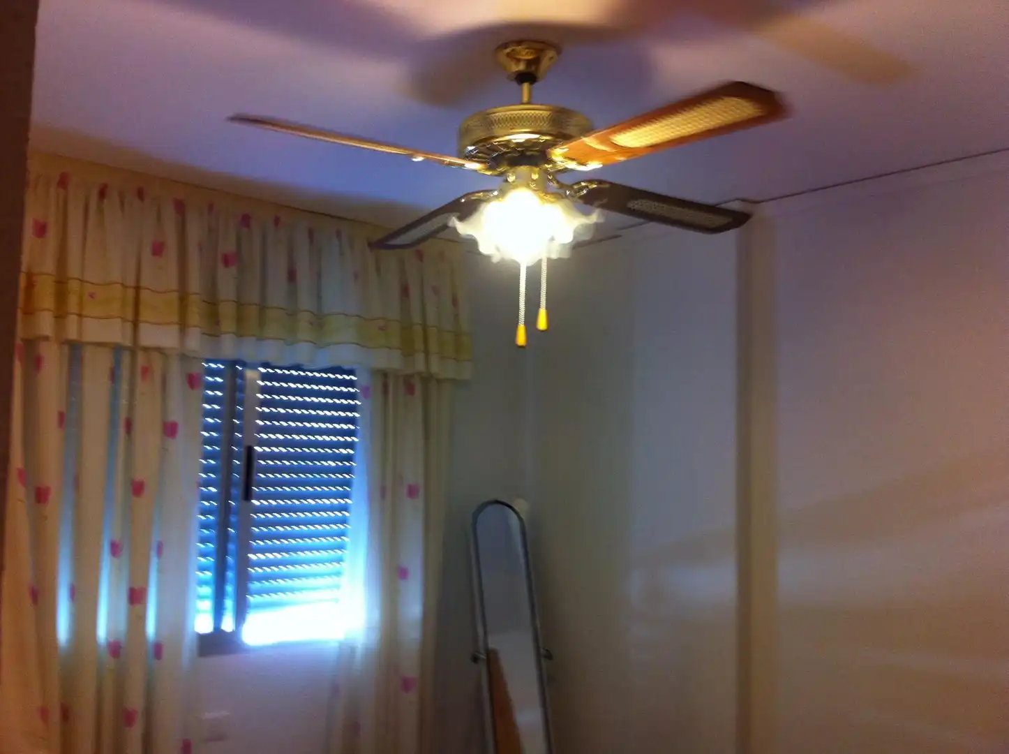 Flat for rent in Calle del Maestrat, 9, Playa de Gandia Bedroom of Flat for rent in Gandia with Private garden, Terrace and Swimming Pool