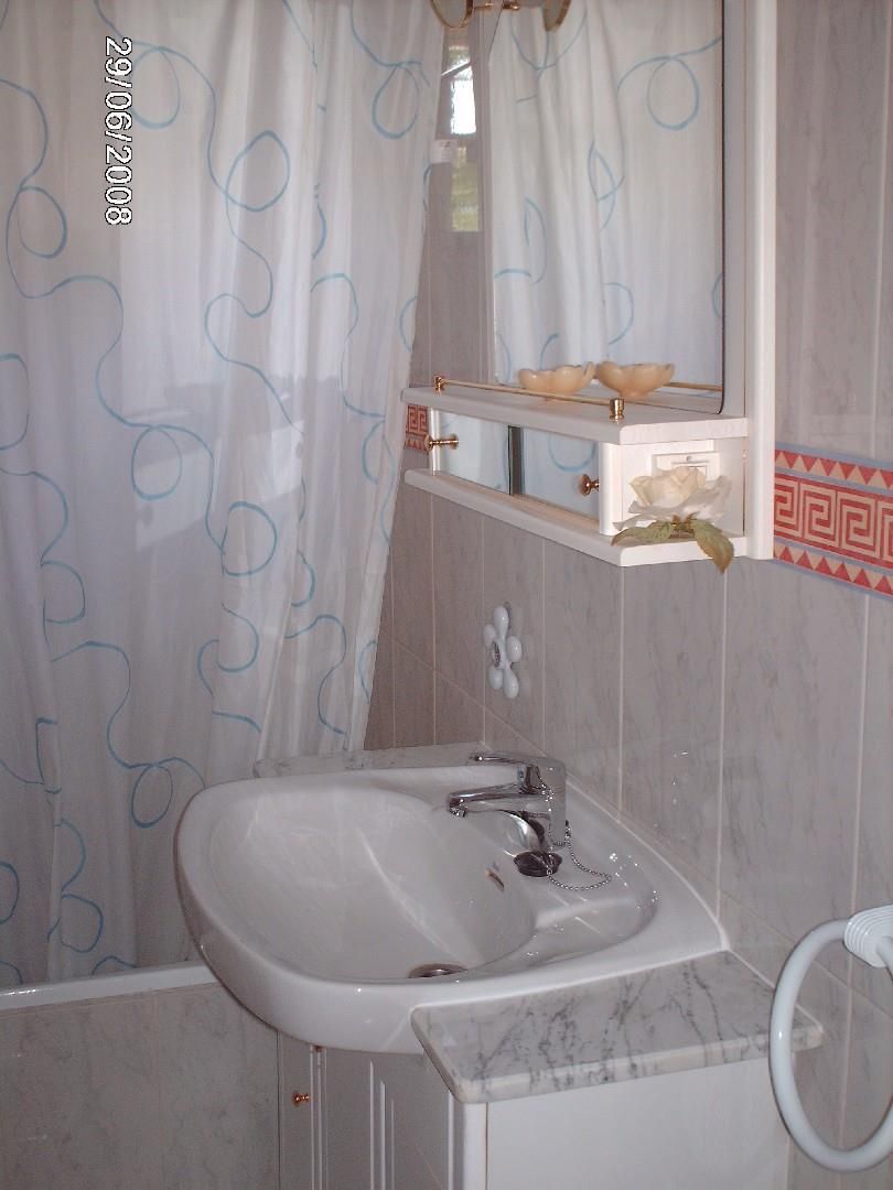 Bathroom of House or chalet for sale in El Barco de Ávila   with Heating, Private garden and Storage room