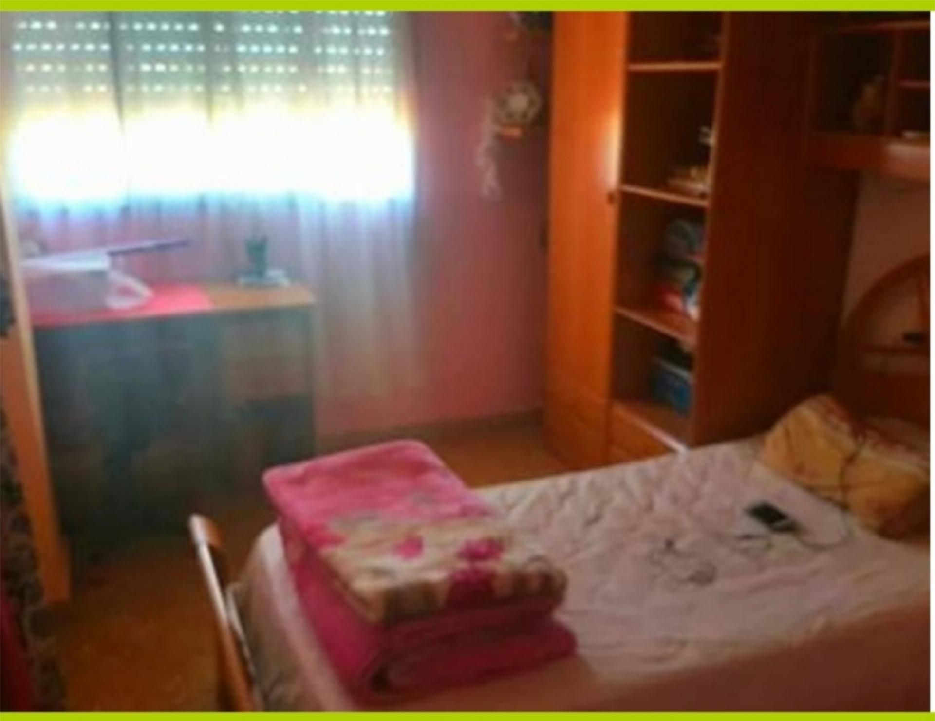 Bedroom of Flat for sale in Alcalà de Xivert  with Terrace and Washing machine
