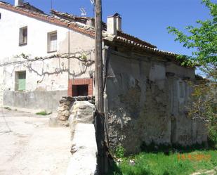 Exterior view of Single-family semi-detached for sale in Brihuega