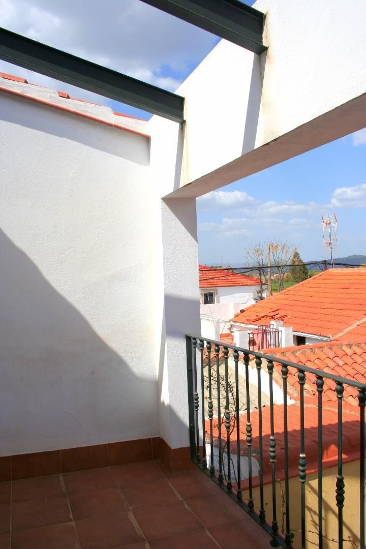 Exterior view of Single-family semi-detached for sale in Minas de Riotinto  with Air Conditioner, Terrace and Balcony