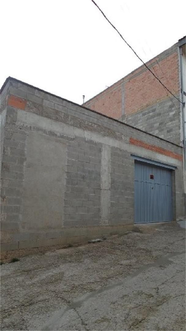 Garatge en venda en Caseres