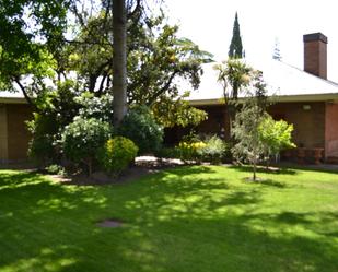 Jardí de Casa o xalet en venda en El Escorial amb Terrassa i Piscina